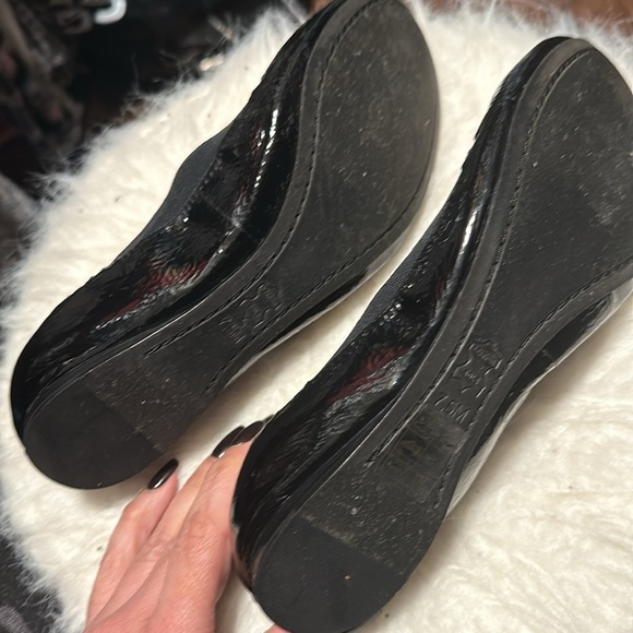 Tory Burch Patten Leather Flats - Picture 4 of 5